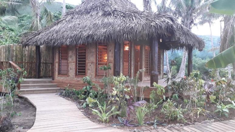 Oneta Resort Naqara Exterior foto